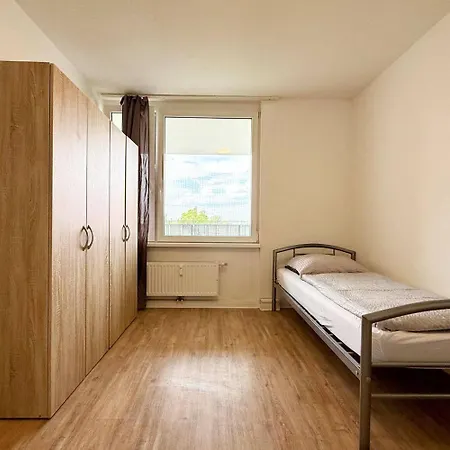Comfortable In Apartment Düsseldorf